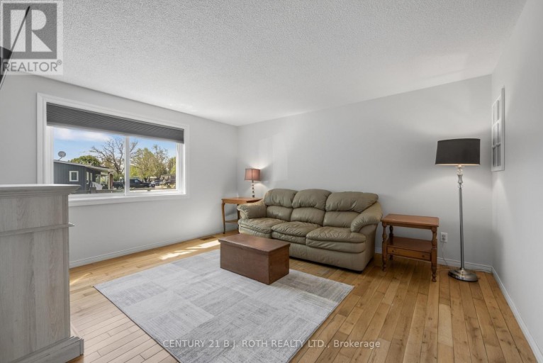 8 BELLE ISLE ARM, Innisfil, Ontario, L9S1N7