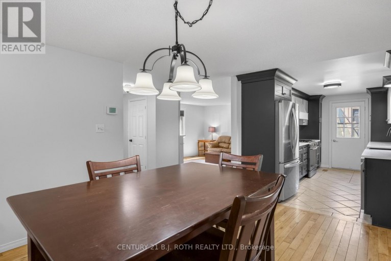 8 BELLE ISLE ARM, Innisfil, Ontario, L9S1N7