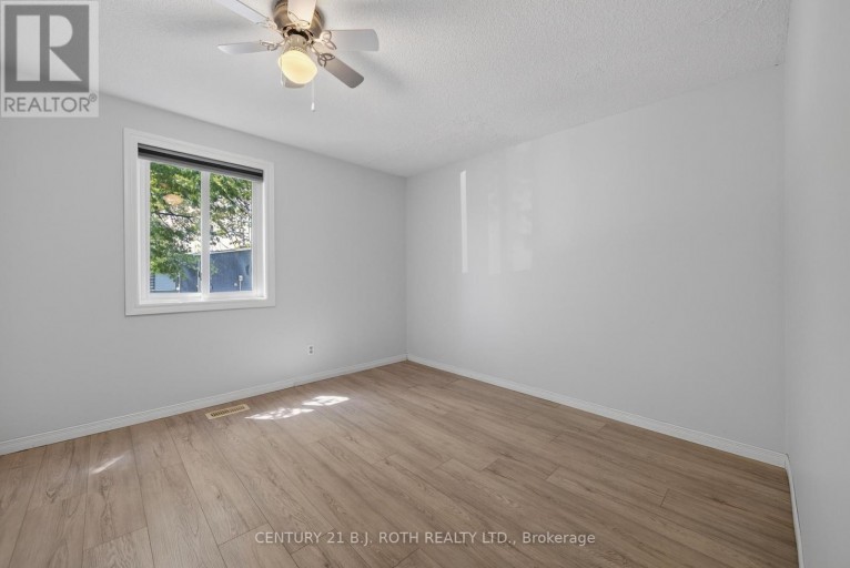 8 BELLE ISLE ARM, Innisfil, Ontario, L9S1N7