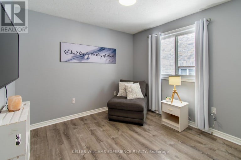 57 PARISIAN CRESCENT, Barrie (Innis-Shore), Ontario, L4N0Y9