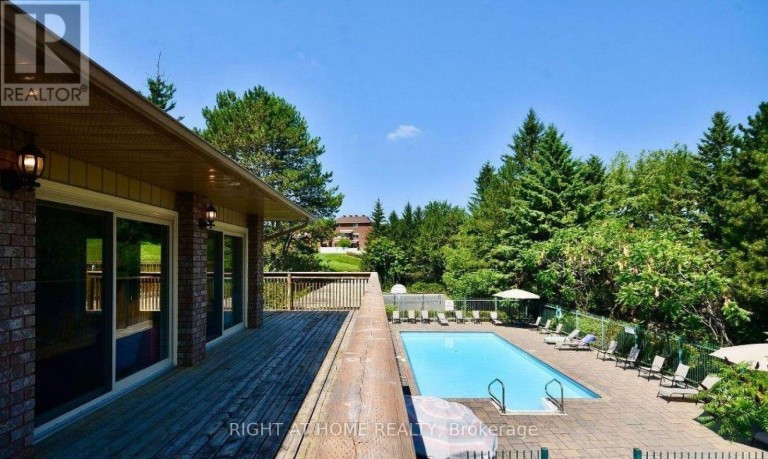 10 - 32 SAWMILL ROAD, Barrie (Ardagh), Ontario, L4N6X3