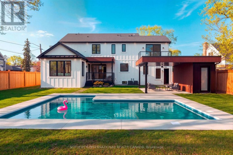 118 WARWOOD ROAD, Toronto (Islington-City Centre West), Ontario, M9B5B7