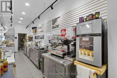 1700 ST CLAIR AVENUE W Toronto (Weston-Pellam Park) Ontario photo 12