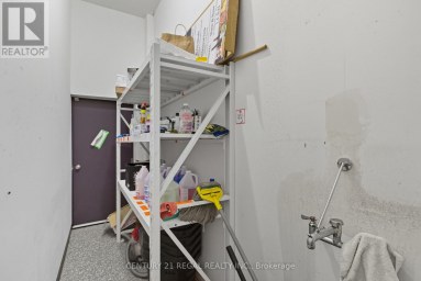 1700 ST CLAIR AVENUE W Toronto (Weston-Pellam Park) Ontario photo 14
