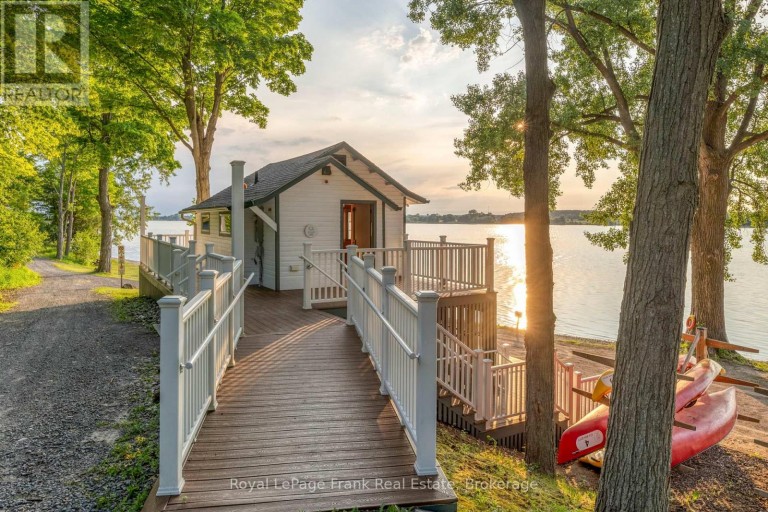 95 - 63 BUTTERNUT LANE, Prince Edward County (Athol Ward), Ontario, K0K1P0