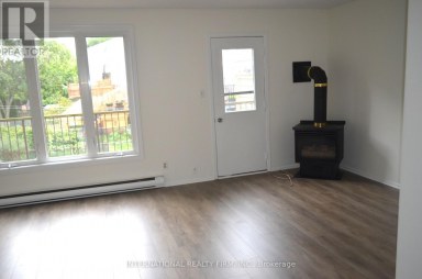 53 PEACOCK BOULEVARD Port Hope Ontario photo 2
