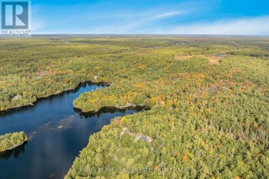 4 WHEEL DRIVE Gravenhurst (Wood (Gravenhurst)) Ontario photo 7