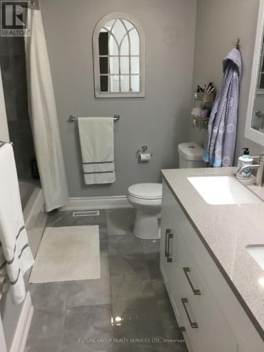 40 LYTON CRESCENT, Hamilton (Stoney Creek Mountain), Ontario, L8J2C9