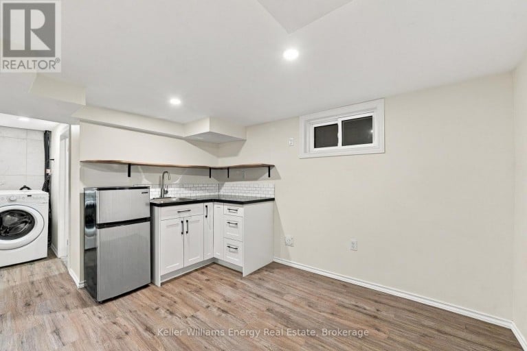 286 GLIDDON AVENUE, Oshawa (Central), Ontario, L1H1Z3
