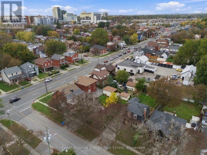 286 GLIDDON AVENUE, Oshawa (Central), Ontario, L1H1Z3