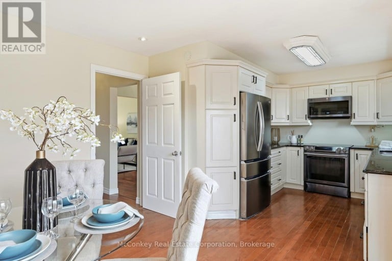 460 CARDINAL DRIVE, Peterborough (Ashburnham Ward 4), Ontario, K9L1X9