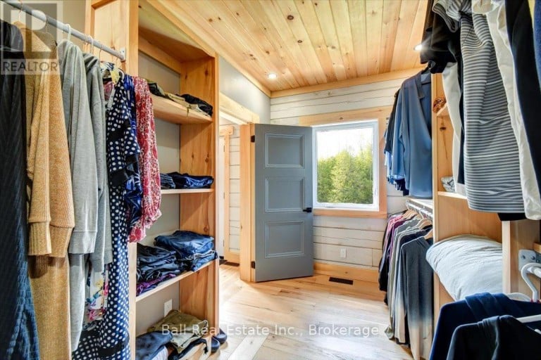 414 PINE VIEW RIDGE ROAD, Tudor and Cashel (Tudor Ward), Ontario, K0L1W0