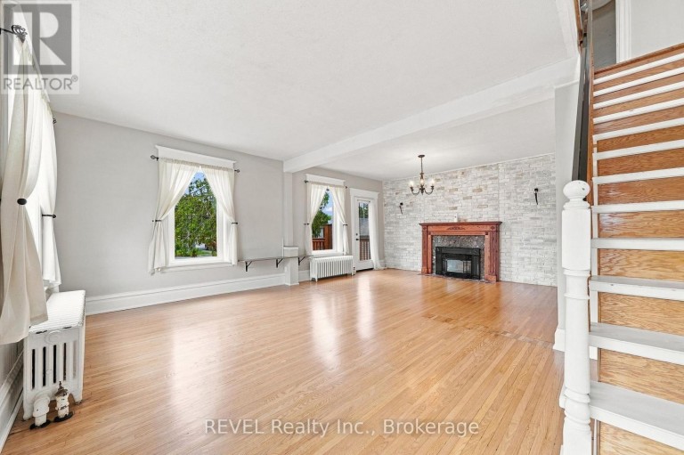 39 TRENT STREET N, Quinte West (Frankford Ward), Ontario, K0K2C0
