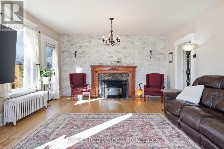 39 TRENT STREET N, Quinte West (Frankford Ward), Ontario, K0K2C0