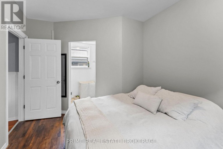 1032 TRAFALGAR STREET, London East (East M), Ontario, N5Z1G4