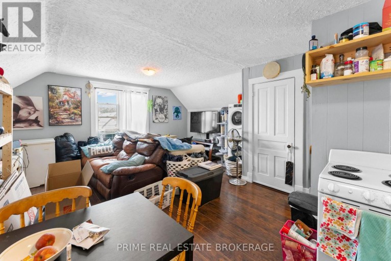 1032 TRAFALGAR STREET, London East (East M), Ontario, N5Z1G4