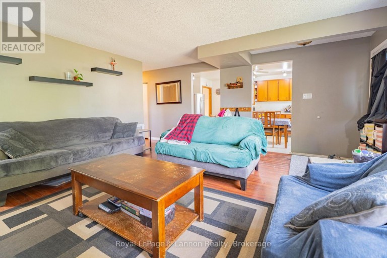 562 SIMON FRASER DRIVE, Thunder Bay (Northwood Park), Ontario, P7C5B4