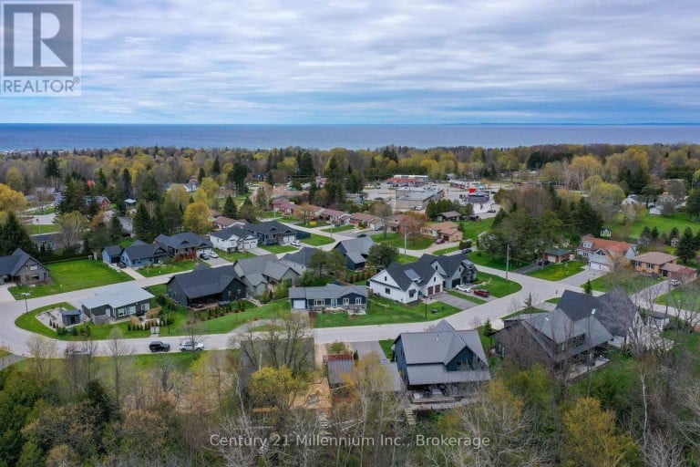 85 GORDON CRESCENT, Meaford, Ontario, N4L0A9