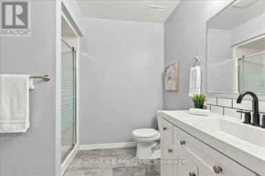 194 NORWOOD COURT Stratford Ontario photo 34