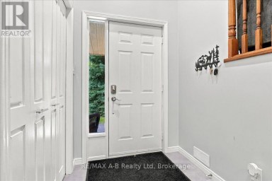 194 NORWOOD COURT Stratford Ontario photo 7