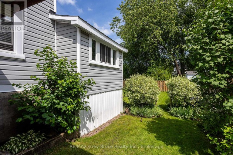 1591 5TH AVENUE W, Owen Sound, Ontario, N4K5B4