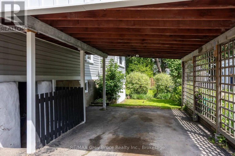 1591 5TH AVENUE W, Owen Sound, Ontario, N4K5B4