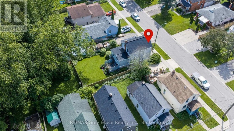 1591 5TH AVENUE W, Owen Sound, Ontario, N4K5B4