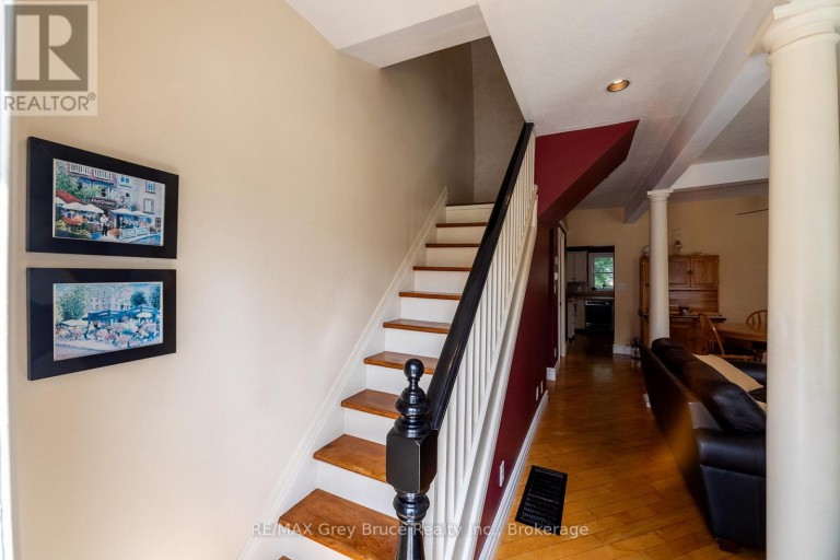 1591 5TH AVENUE W, Owen Sound, Ontario, N4K5B4