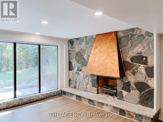 7 SHADY OAKS CRESCENT, Toronto (Bridle Path-Sunnybrook-York Mills), Ontario, M3C2L4