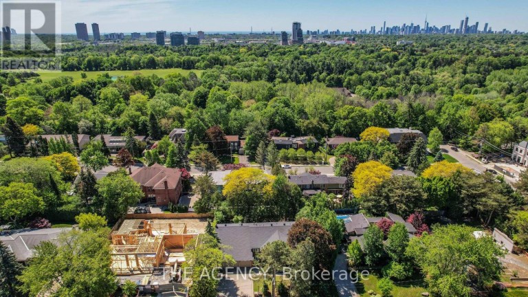 7 SHADY OAKS CRESCENT, Toronto (Bridle Path-Sunnybrook-York Mills), Ontario, M3C2L4