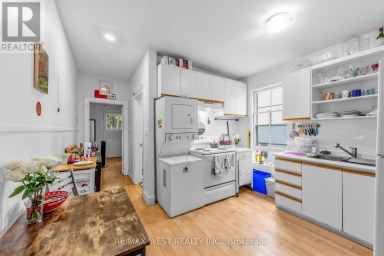 284 LISGAR STREET Toronto (Little Portugal) Ontario photo 12