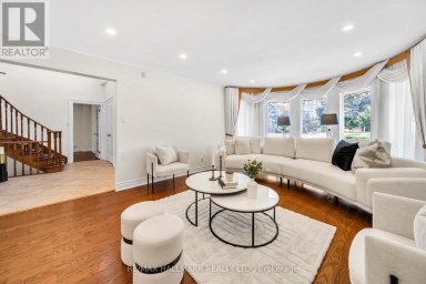 17 TWIN CIRCLE COURT Toronto (Westminster-Branson) Ontario photo 1