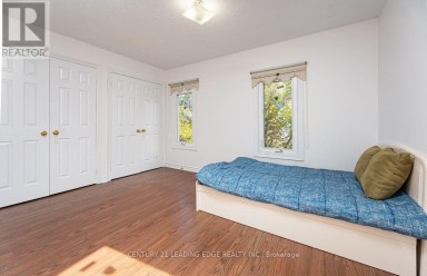 1 - 3 REIDMOUNT AVENUE Toronto (Agincourt South-Malvern West) Ontario photo 14