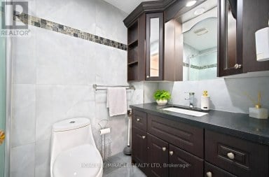 54 SUNDERLAND CRESCENT Toronto (Woburn) Ontario photo 26