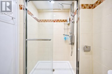 54 SUNDERLAND CRESCENT Toronto (Woburn) Ontario photo 35