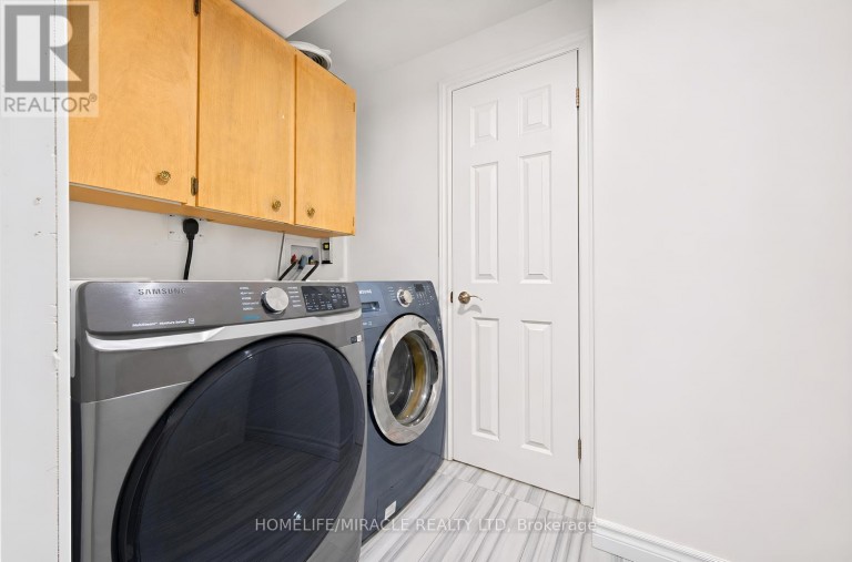 54 SUNDERLAND CRESCENT, Toronto (Woburn), Ontario, M1H2V3
