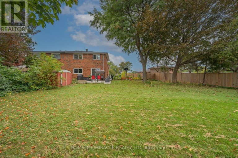 54 SUNDERLAND CRESCENT, Toronto (Woburn), Ontario, M1H2V3