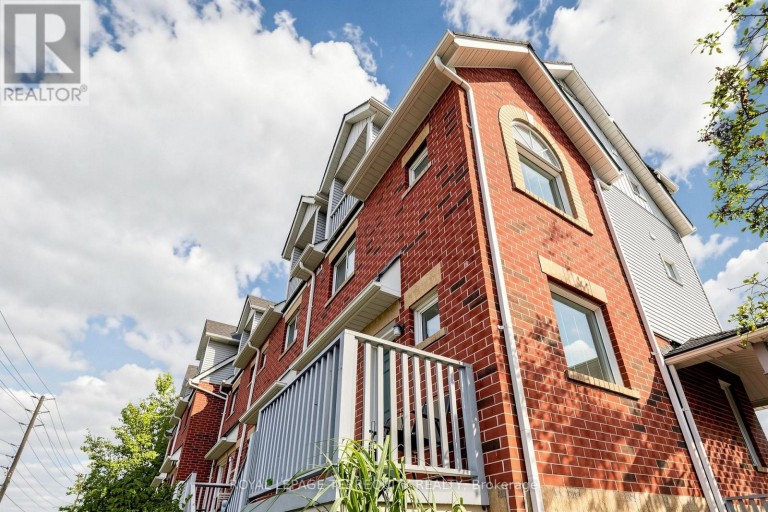 62 - 1865 KINGSTON ROAD, Pickering (Village East), Ontario, L1V7B5