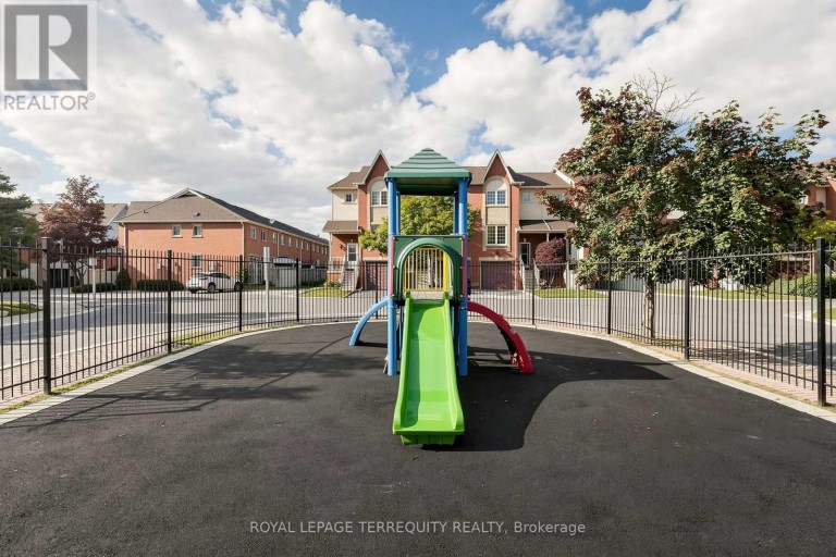 62 - 1865 KINGSTON ROAD, Pickering (Village East), Ontario, L1V7B5