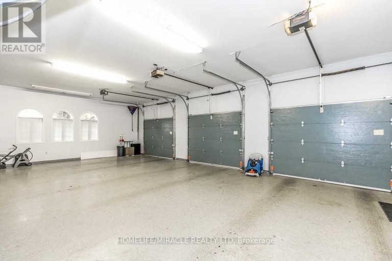 12 DEER RUN, Uxbridge, Ontario, L9P0K9