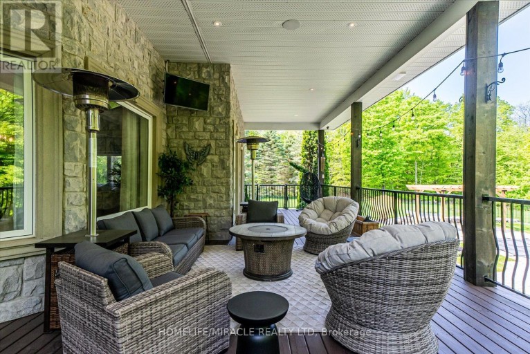 12 DEER RUN, Uxbridge, Ontario, L9P0K9