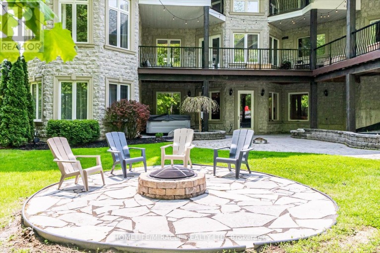 12 DEER RUN, Uxbridge, Ontario, L9P0K9