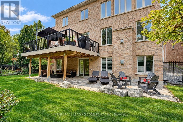 18 PHEASANT DRIVE, Richmond Hill (Oak Ridges), Ontario, L4E0T5