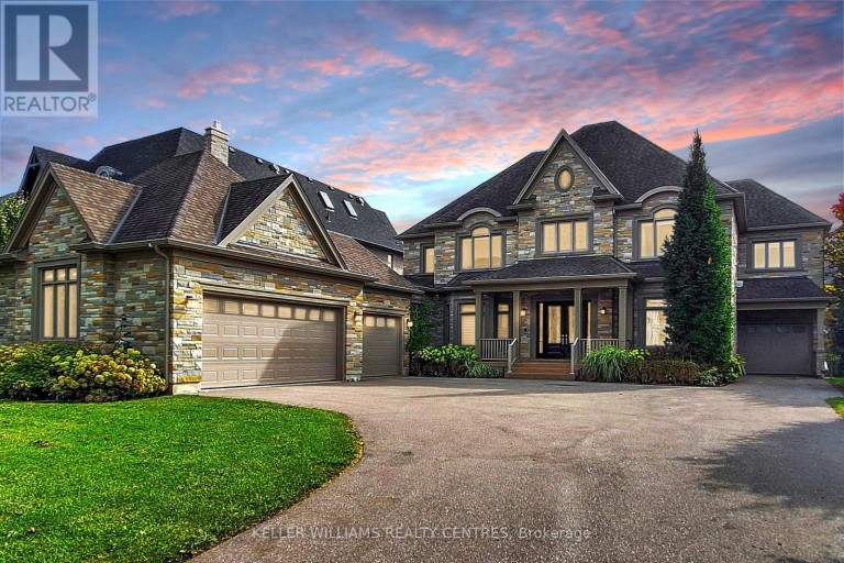 33 MAPLE GROVE AVENUE, Richmond Hill (Oak Ridges), Ontario, L4E2V1