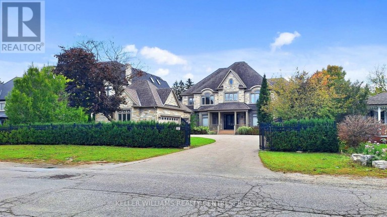 33 MAPLE GROVE AVENUE, Richmond Hill (Oak Ridges), Ontario, L4E2V1