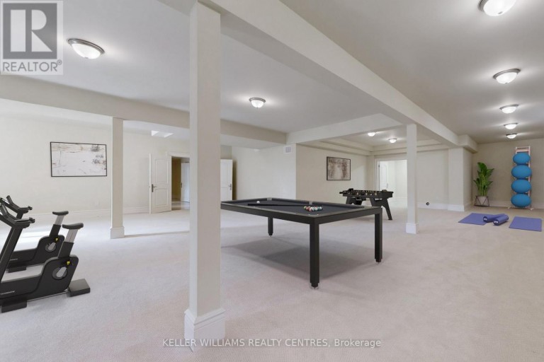 33 MAPLE GROVE AVENUE, Richmond Hill (Oak Ridges), Ontario, L4E2V1