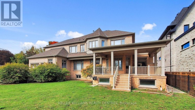 33 MAPLE GROVE AVENUE, Richmond Hill (Oak Ridges), Ontario, L4E2V1