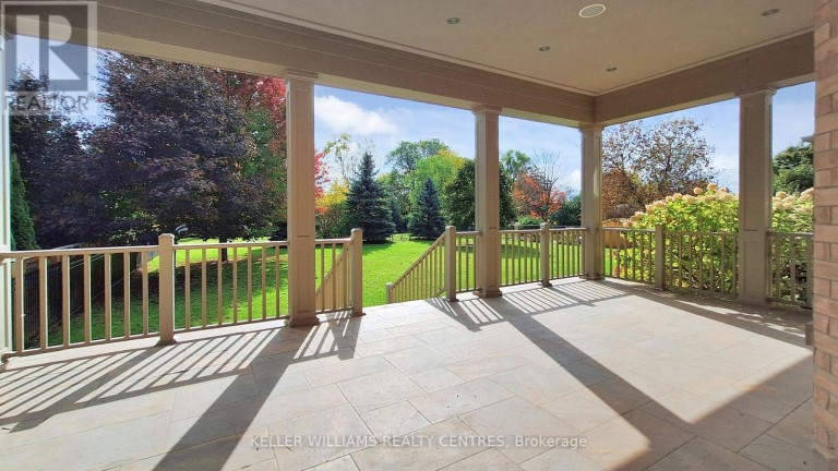 33 MAPLE GROVE AVENUE, Richmond Hill (Oak Ridges), Ontario, L4E2V1