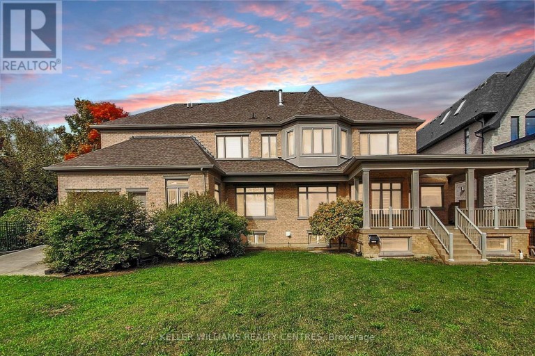 33 MAPLE GROVE AVENUE, Richmond Hill (Oak Ridges), Ontario, L4E2V1
