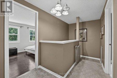 214 LANCASTER AVENUE Newmarket (Bristol-London) Ontario photo 18